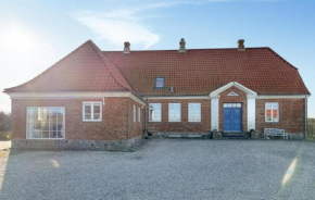 Lovely Home In Lemvig With Wifi